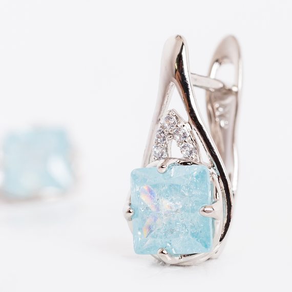 Серьги E5019