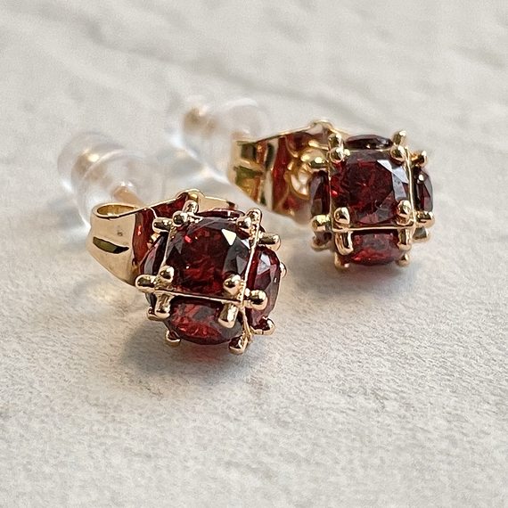 Серьги E1910